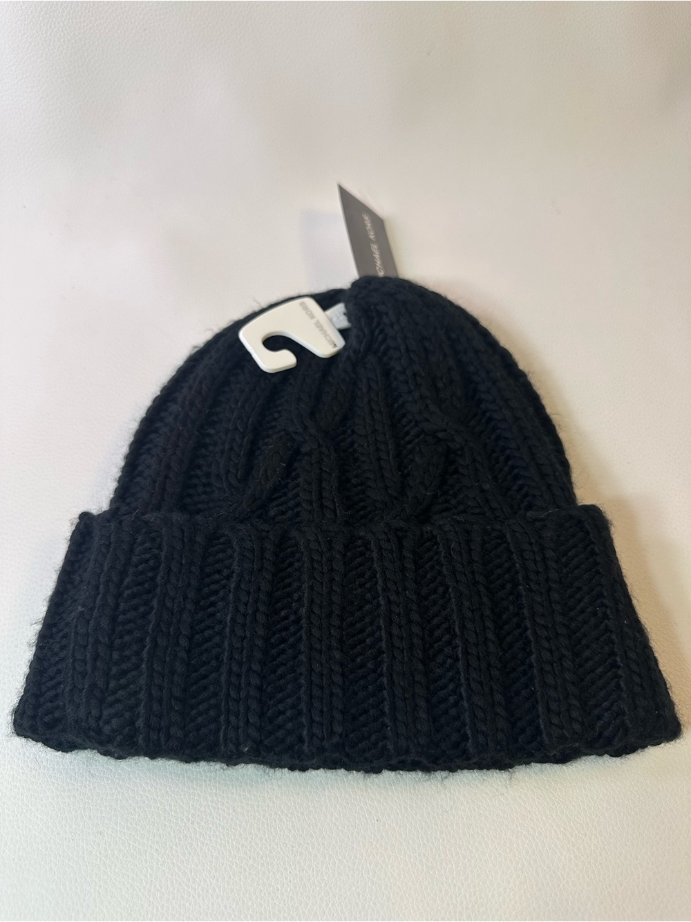 NEW MK MICHAEL KORS CABLE KNIT BLACK BEANIE CAP HAT